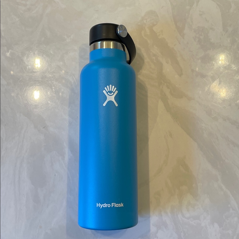 Hydro Flask Ocean Blue Bottle